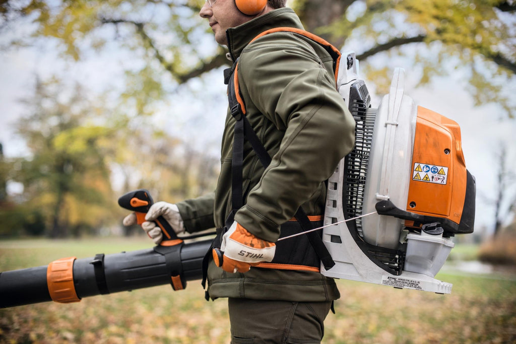 STIHL Rückentragbares Blasgerät BR 800 C-E