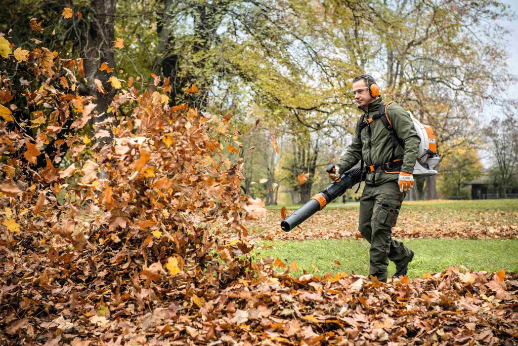 STIHL Rückentragbares Blasgerät BR 800 C-E