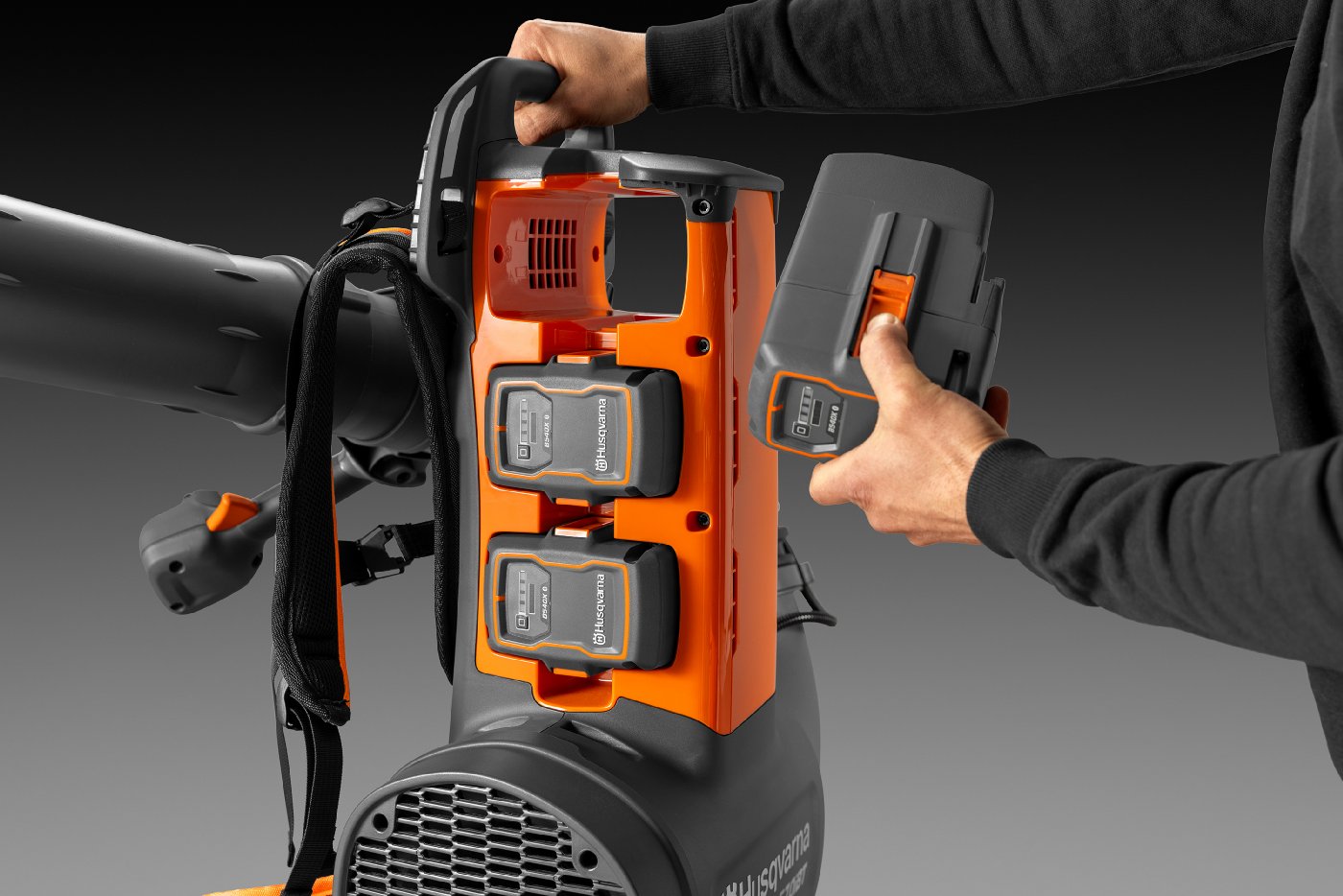 Husqvarna Akku-Blasgerät 570iBT ohne Akku und Ladegerät
