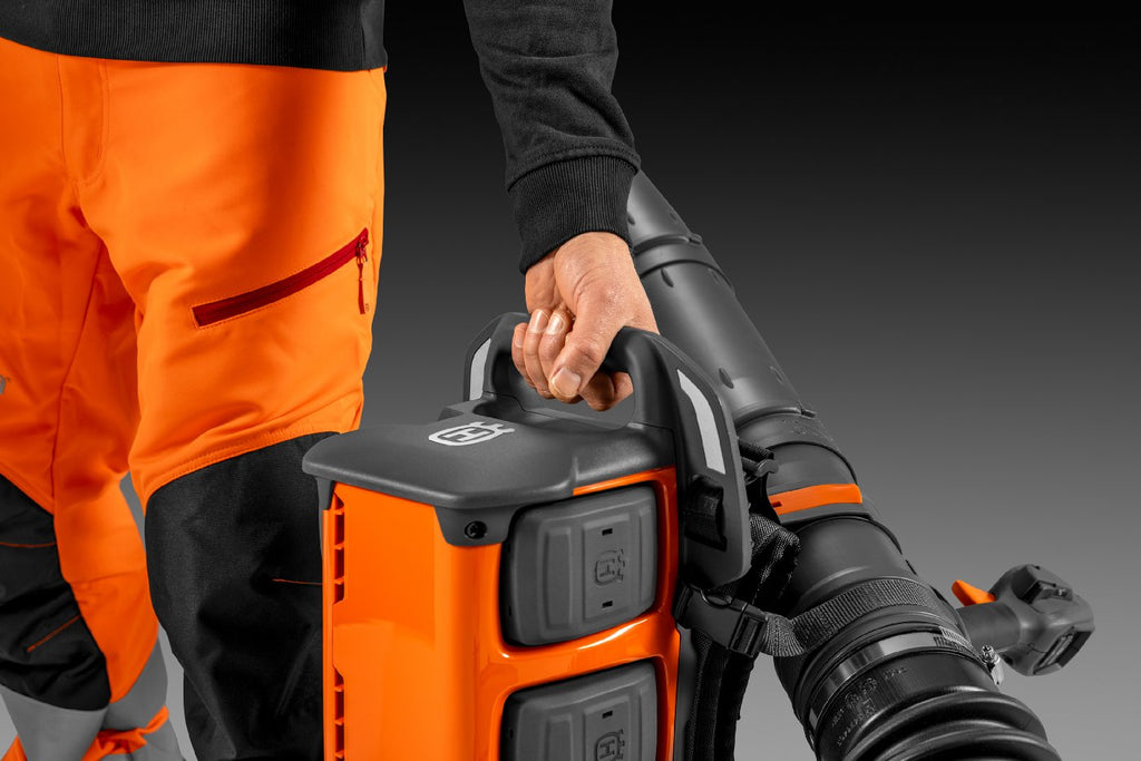 Husqvarna Akku-Blasgerät 570iBT ohne Akku und Ladegerät