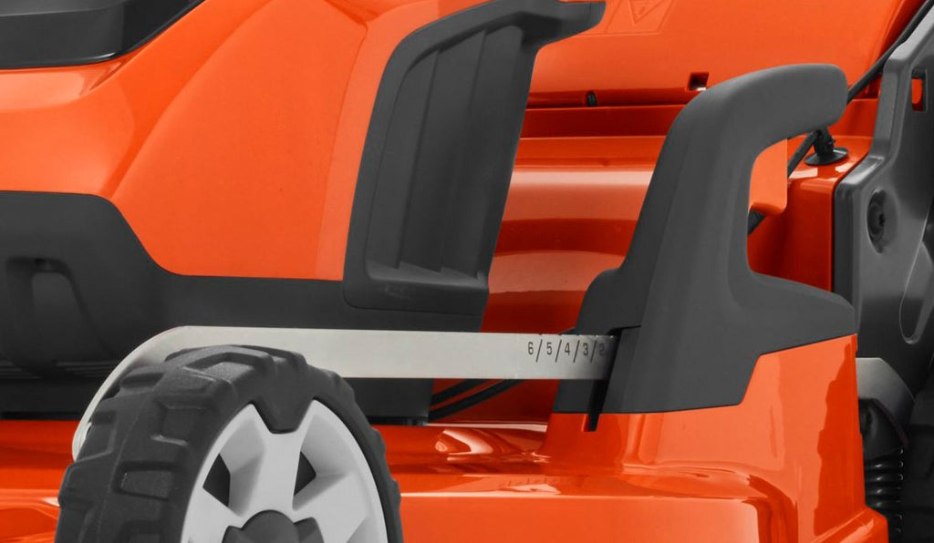 Husqvarna Profi Akku-Rasenmäher LC 551iV