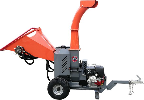 Loma Holzhäcklser mit Benzinmotor MADC 1260 SF Hochauswurf - auf Fahrgestell mit Kupplung