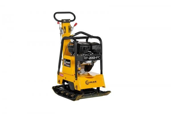 Lumag Benzin-Rüttelplatte RP 200 HPC inkl. Gummimatte und Fahrwerk