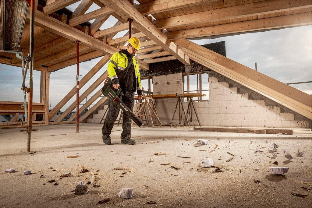 Metabo Akku-Laubbläser LB 18 LTX BL mit Akku & Ladegerät