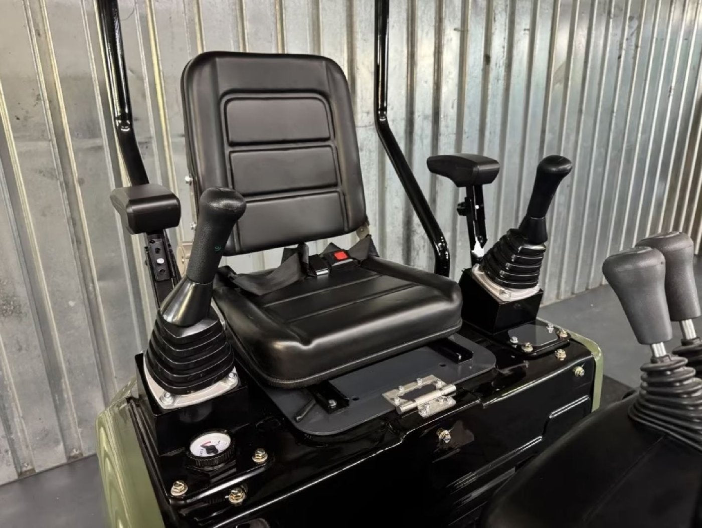 Stahlhoff Minibagger S-10 mit Kubota-Motor