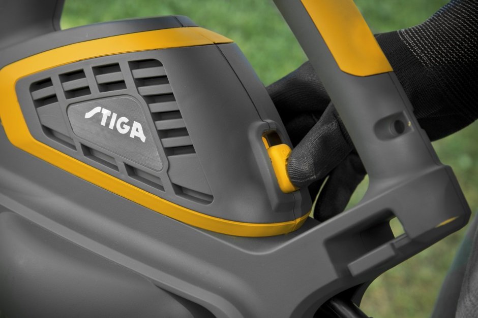 Stiga Elektro Laubbläser - Laubsauger BL 130c V