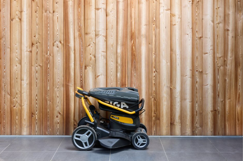Stiga Akku-Rasenmäher Combi 753e V Kit - inkl. 2x 5 Ah Akku und Ladegerät