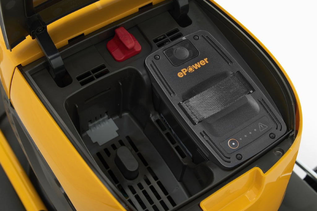 Stiga Akku-Rasenmäher Multiclip 547e S Kit - mit 1 x 5 Ah Akku E 450 und Schnell-Ladegerät C 430 F