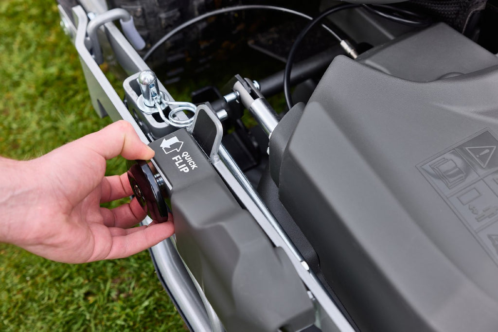Stiga Frontmäher Park 500 WX mit Mähdeck Combi Pro 110 Q Plus