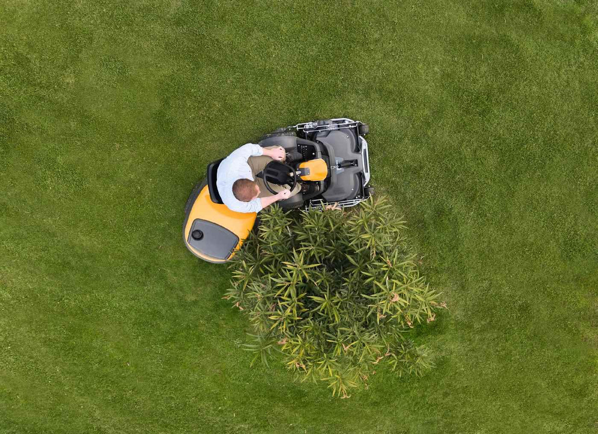 Stiga Frontmäher Park 500 WX mit Mähdeck Combi Pro 110 Q Plus