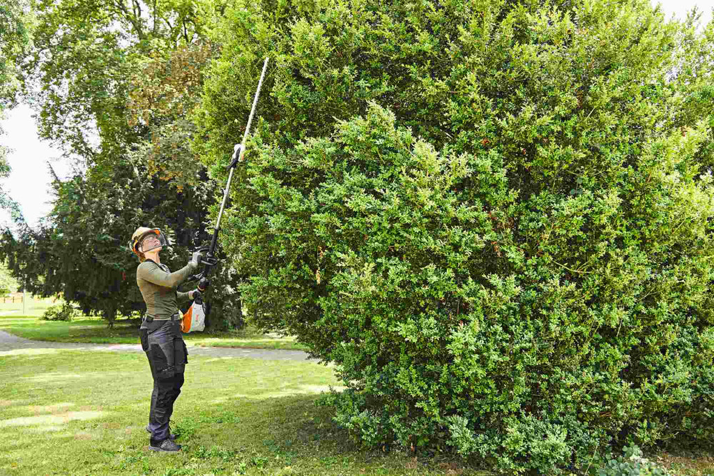 STIHL Akku-Heckenschneider HLA 140 B - ohne Akku und Ladegerät