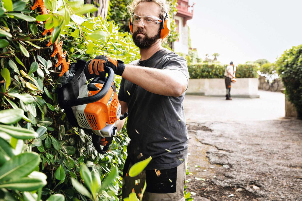 STIHL Benzin-Heckenschere HS 82 T, Schnittlänge 75 cm
