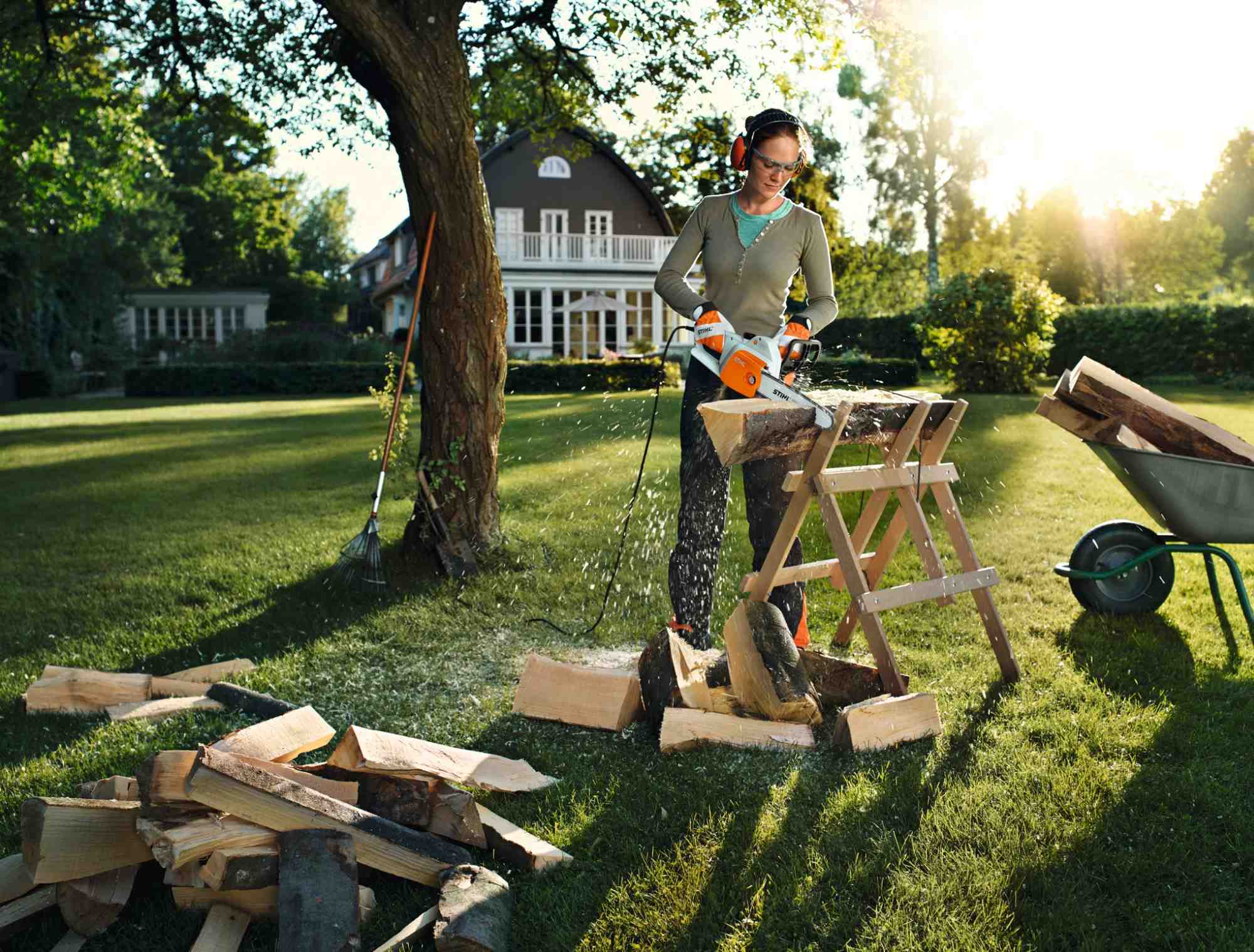 STIHL Elektro-Motorsäge MSE 141 C-Q 3/8"P P