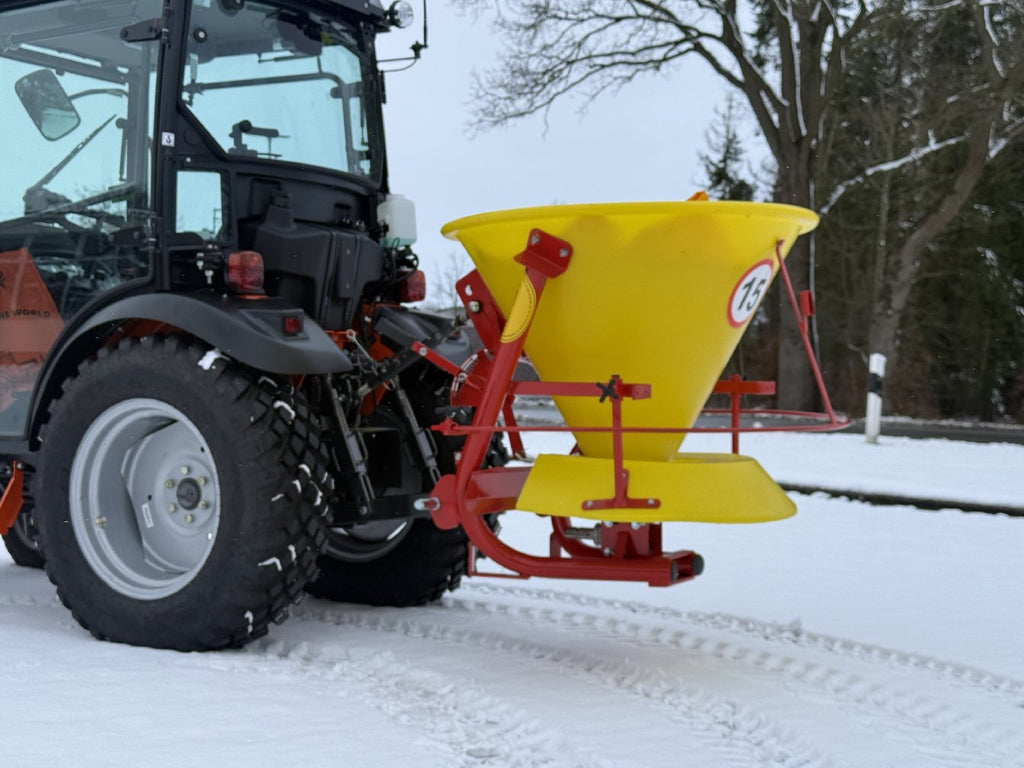 Tafe Allrad-Universalschlepper 6028H KB mit Winterpaket und Kommunalbereifung