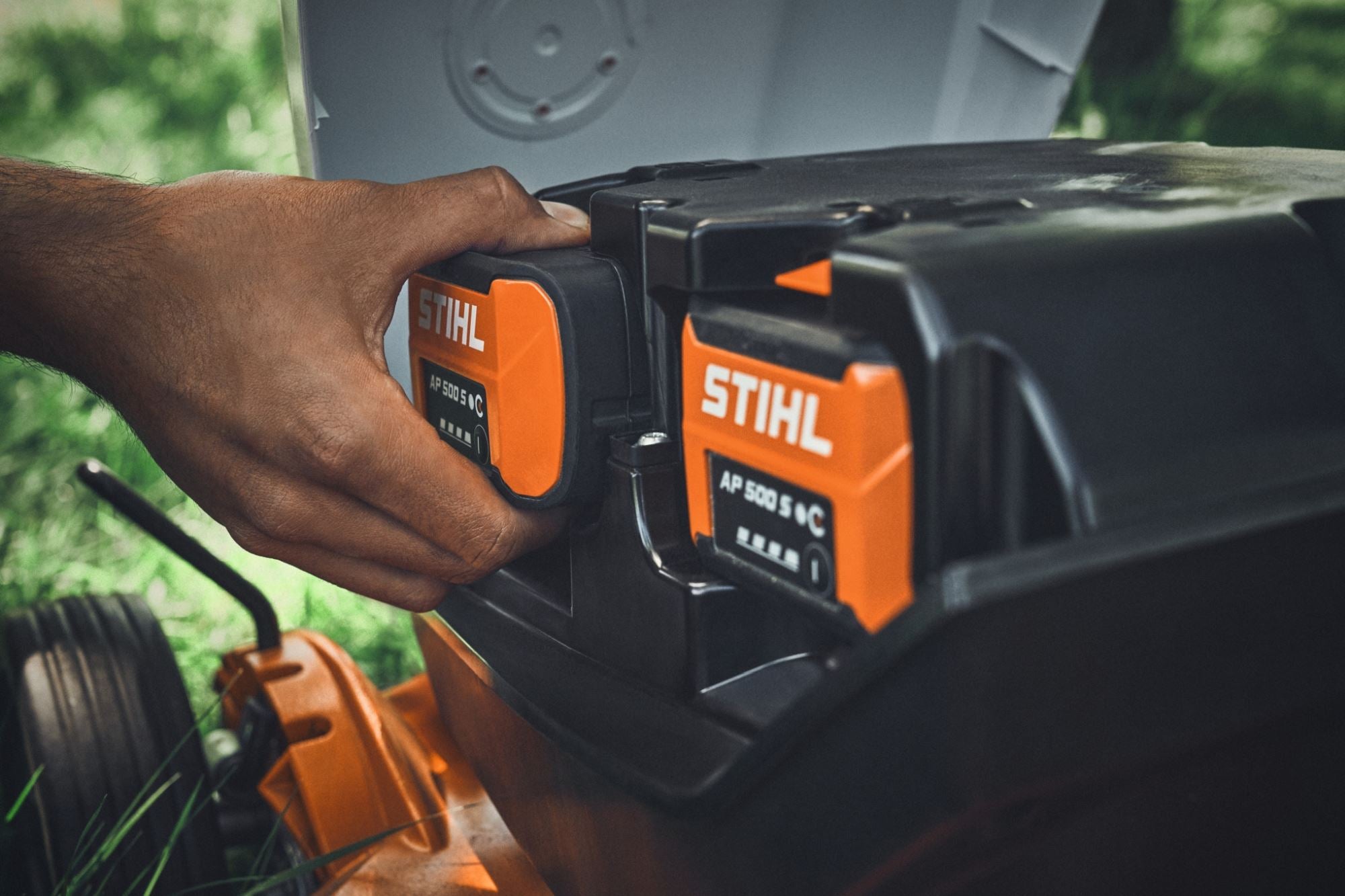 STIHL Akku-Rasenmäher RMA 7 RV ohne Akku und Ladegerät