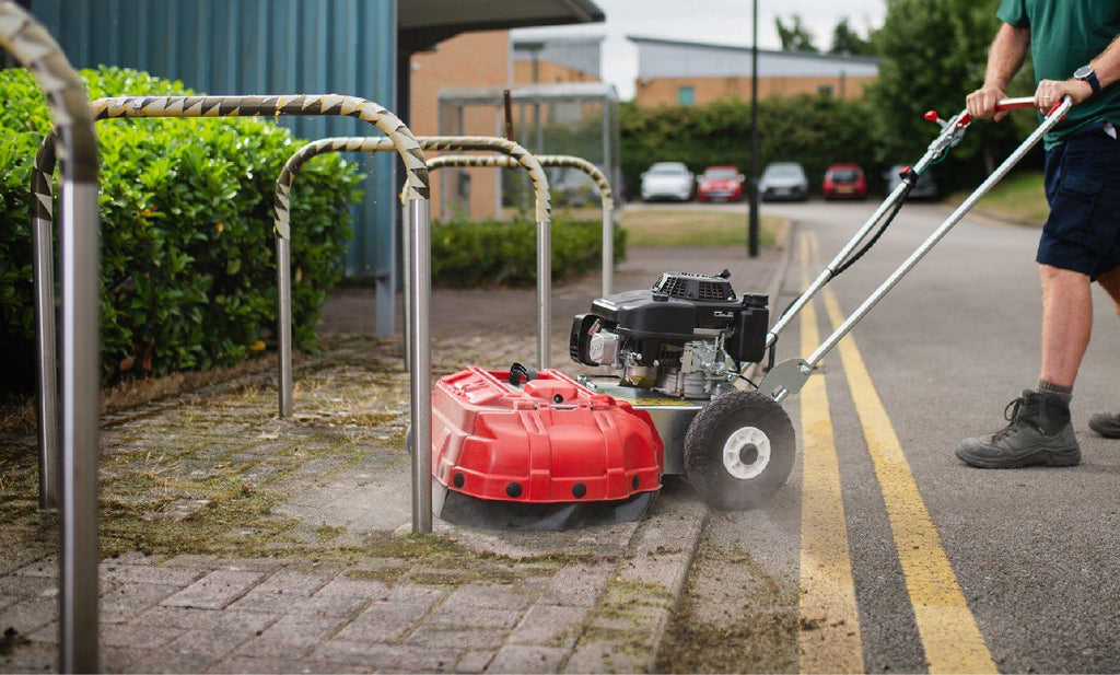 Westermann Wildkrautbürste WKB 330 4-Takt-Benzinmotor