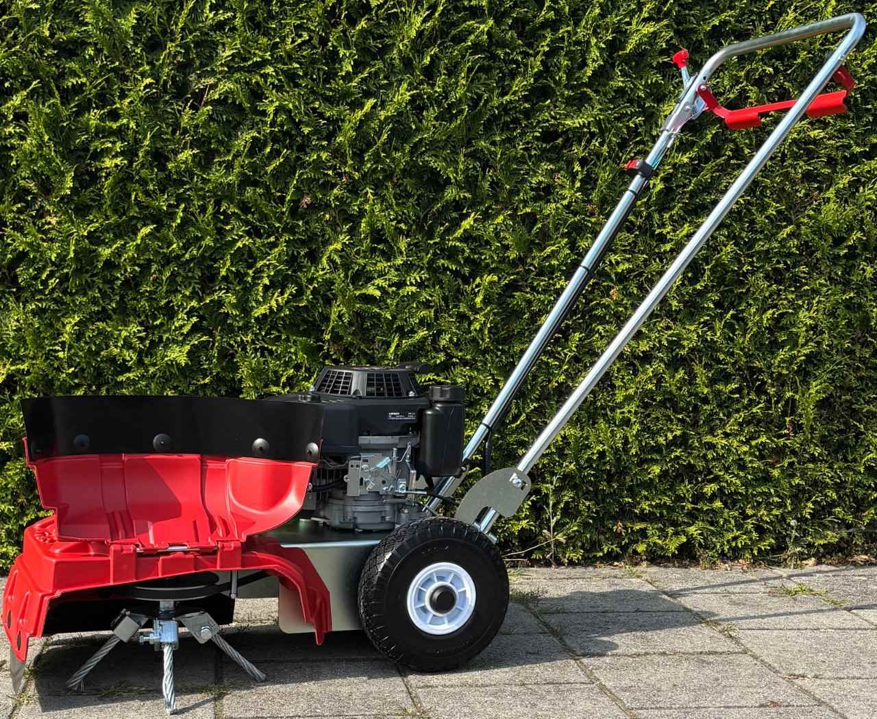 Westermann Wildkrautbürste WKB 330 4-Takt-Benzinmotor