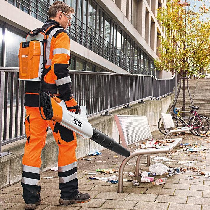 STIHL Akku-Blasgerät BGA 100 ohne Akku und Ladegerät - Modell 2023 - MotorLand.at