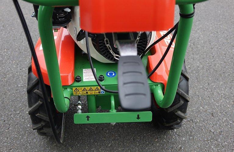 Agria Wildkrautbürste 8100 - ohne Bereifung und Lenker-Bürstenverstellung - MotorLand.at