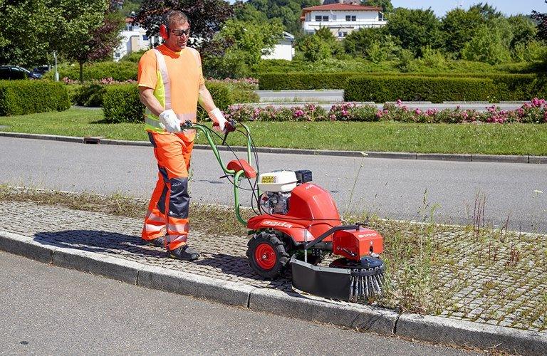 Agria Wildkrautbürste 8100 - ohne Bereifung und Lenker-Bürstenverstellung - MotorLand.at