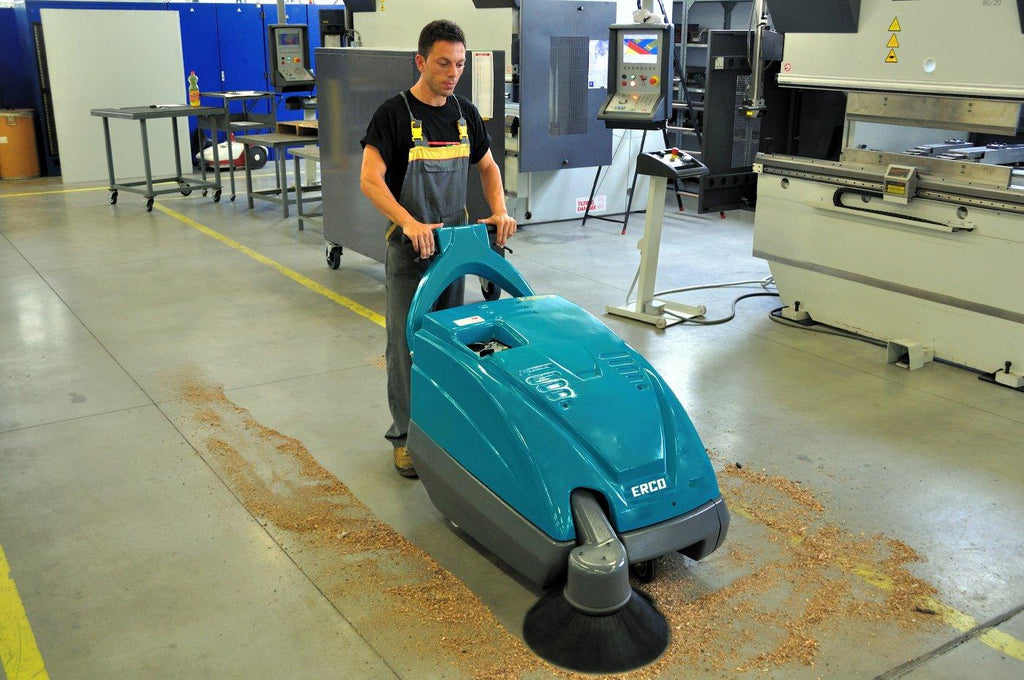 ERCO Handgeführte Akku-Kehrmaschine ER-EKM-550ES - Modell 2023 - MotorLand.at