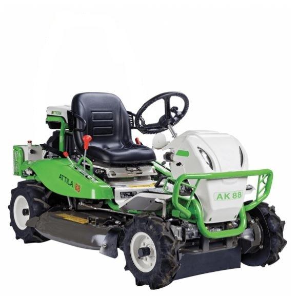 Etesia Aufsitzgestrüppmäher Attila AK88 - Modell 2023 - MotorLand.at