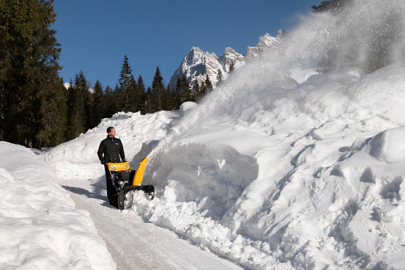 Stiga Schneefräse ST 6272 P Trac