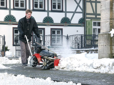 Tielbürger Schmutz- und Schneekehrmaschine tk48 Briggs&Stratton 675 iS - Modell 2023 - MotorLand.at