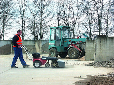 Tielbürger Schmutz- und Schneekehrmaschine tk48 Briggs&Stratton 675 iS - Modell 2023 - MotorLand.at
